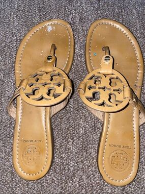 Tory Burch Camel Tan Logo Thong Sandals
